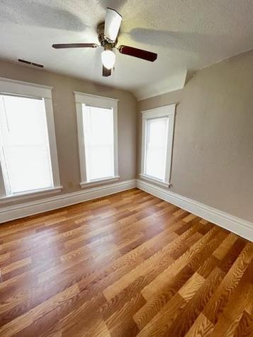 757 Minnehaha Avenue W Saint Paul MN 55104