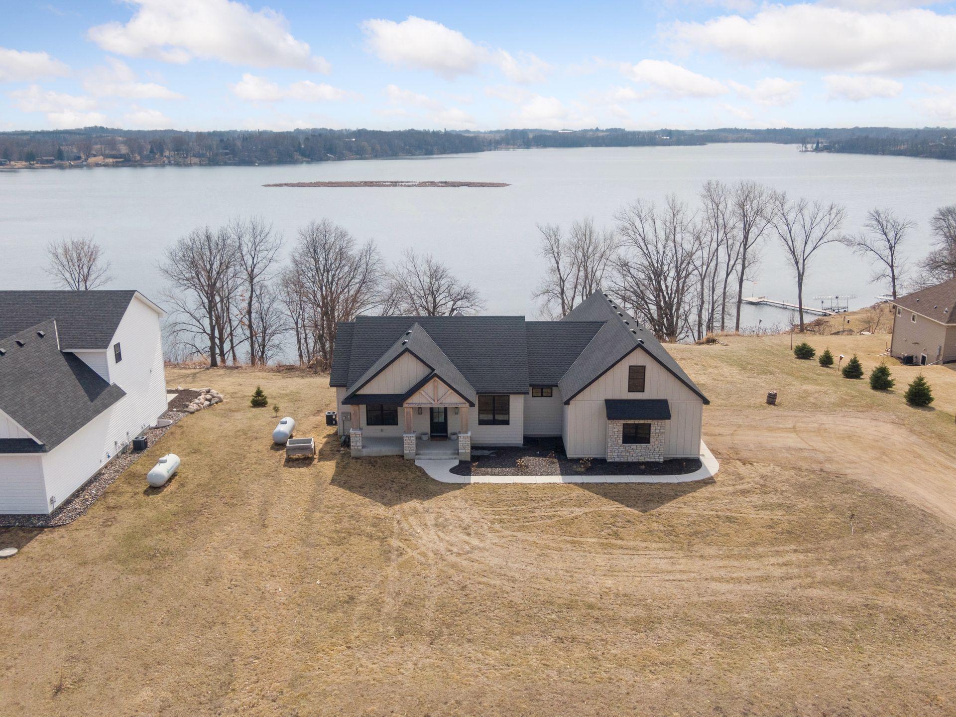 10709 30th Street NW Annandale MN 55302