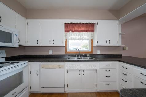 374 W Vine Street Mondovi WI 54755
