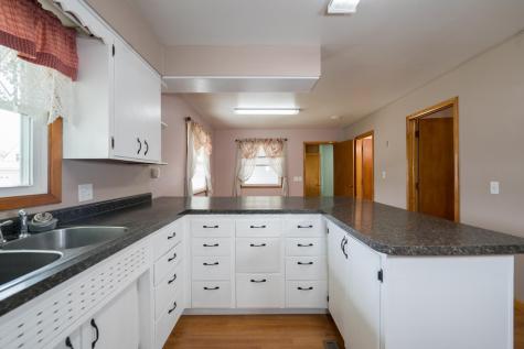 374 W Vine Street Mondovi WI 54755