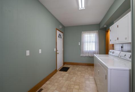 374 W Vine Street Mondovi WI 54755