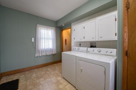 374 W Vine Street Mondovi WI 54755