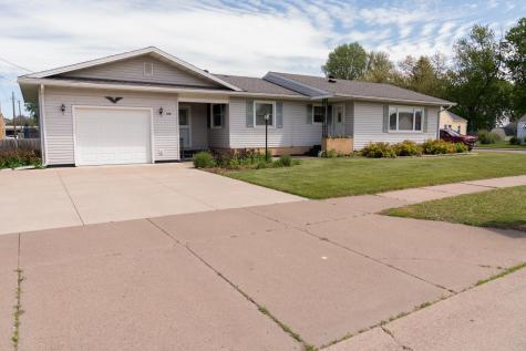 374 W Vine Street Mondovi WI 54755
