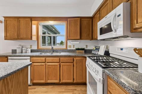 18224 88th Avenue N Maple Grove MN 55311