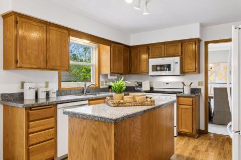 18224 88th Avenue N Maple Grove MN 55311