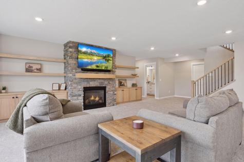 18022 Urbank Street NE Ham Lake MN 55304