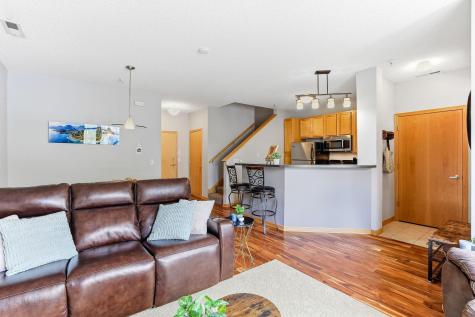 820 Emerald Street Saint Paul MN 55114