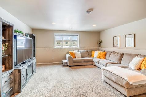 3372 27th Street S Moorhead MN 56560