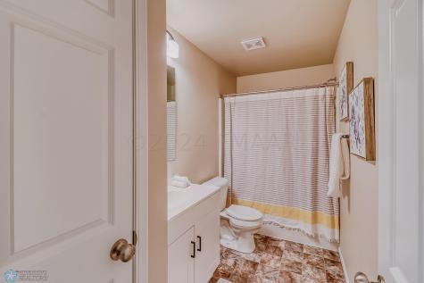 3372 27th Street S Moorhead MN 56560