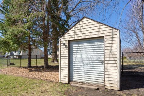 1117 Eastgate Road Albert Lea MN 56007