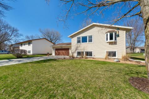 1117 Eastgate Road Albert Lea MN 56007