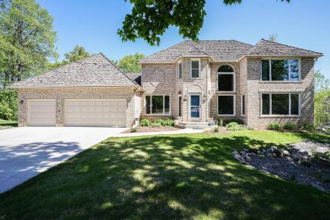 8973 Knoble Court Eden Prairie MN 55347