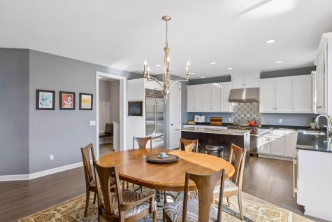 17 Crescent Lane North Oaks MN 55127