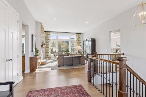 17 Crescent Lane North Oaks MN 55127