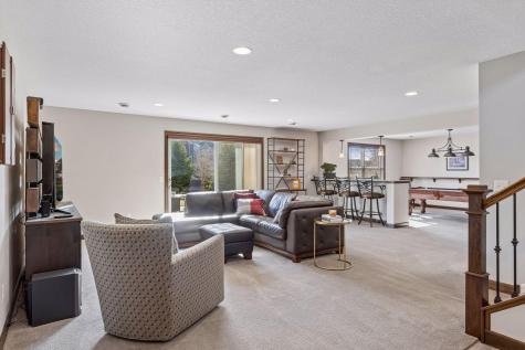 17 Crescent Lane North Oaks MN 55127