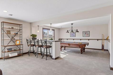 17 Crescent Lane North Oaks MN 55127