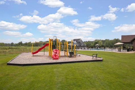 17 Crescent Lane North Oaks MN 55127