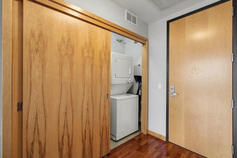 1211 Lagoon Avenue Minneapolis MN 55408