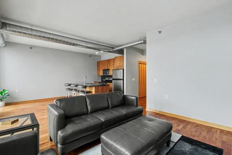 1211 Lagoon Avenue Minneapolis MN 55408