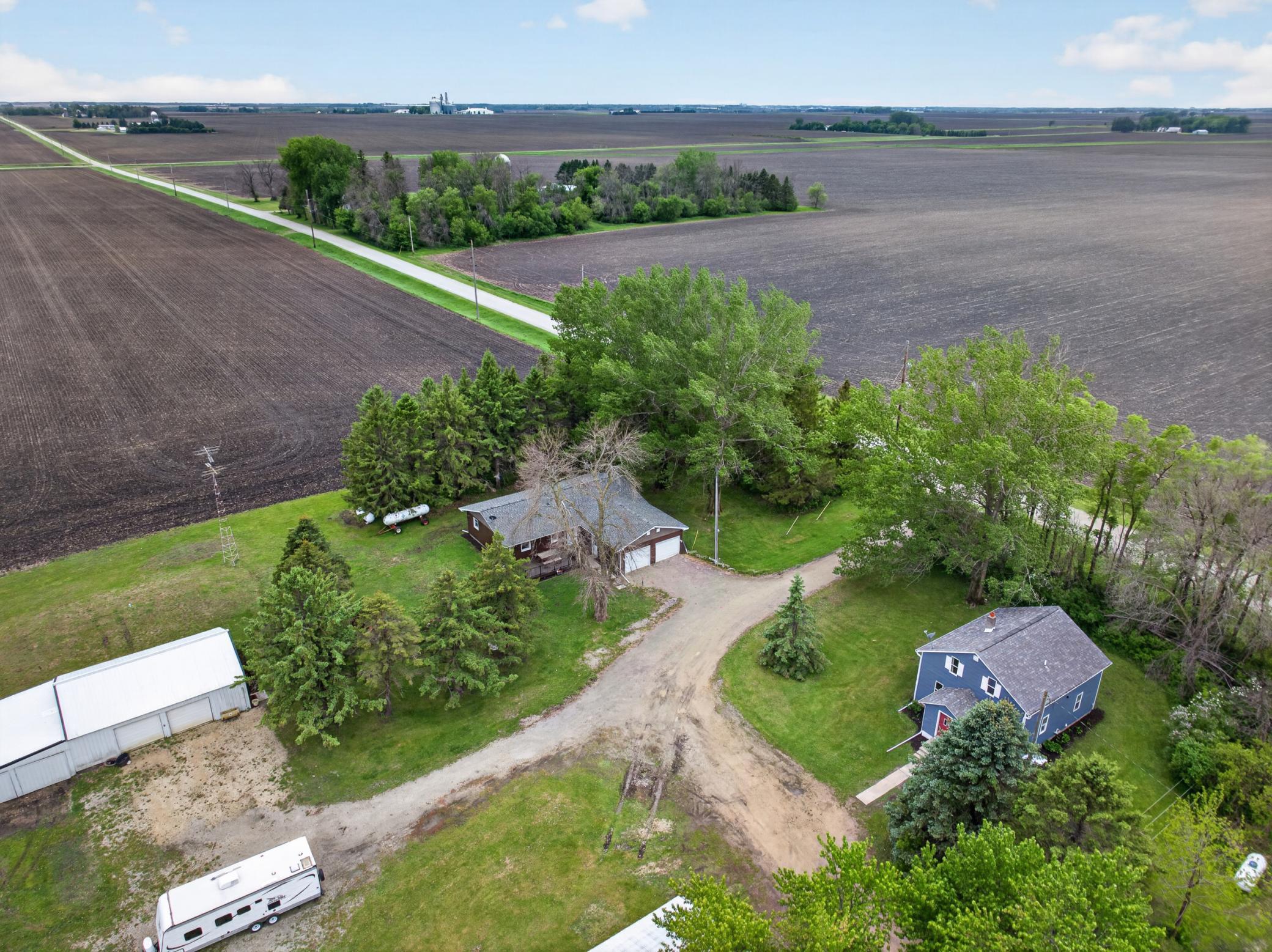 57042 & 57046 160th Avenue West Concord MN 55985