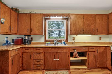 57042 & 57046 160th Avenue West Concord MN 55985