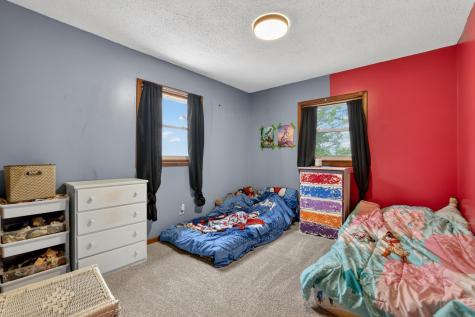 57042 & 57046 160th Avenue West Concord MN 55985