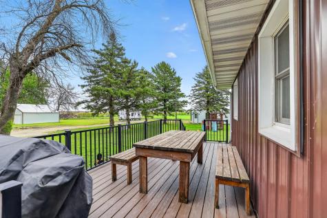 57042 & 57046 160th Avenue West Concord MN 55985