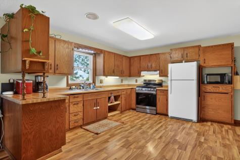 57042 & 57046 160th Avenue West Concord MN 55985