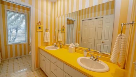 1405 Geneva Drive Alexandria MN 56308