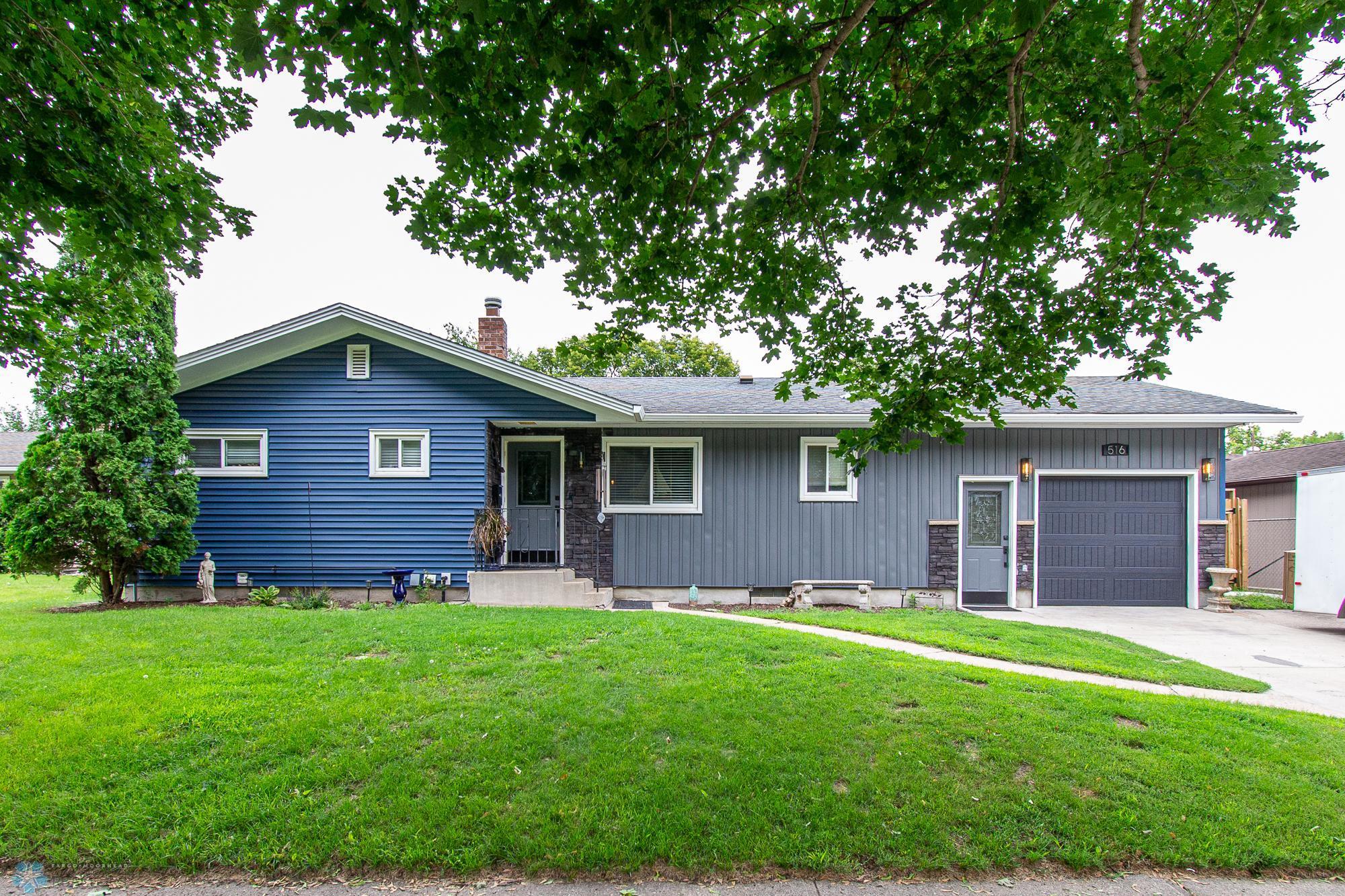 516 16th Street S Moorhead MN 56560