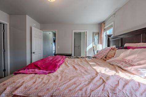 2733 Divide Street W West Fargo ND 58078