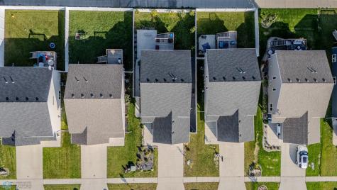 2733 Divide Street W West Fargo ND 58078