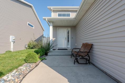 2733 Divide Street W West Fargo ND 58078