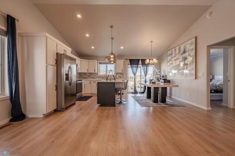 2733 Divide Street W West Fargo ND 58078