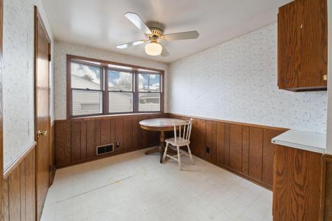 1368 Hartford Avenue Saint Paul MN 55116