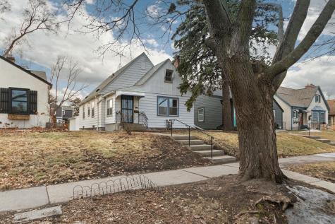 1368 Hartford Avenue Saint Paul MN 55116