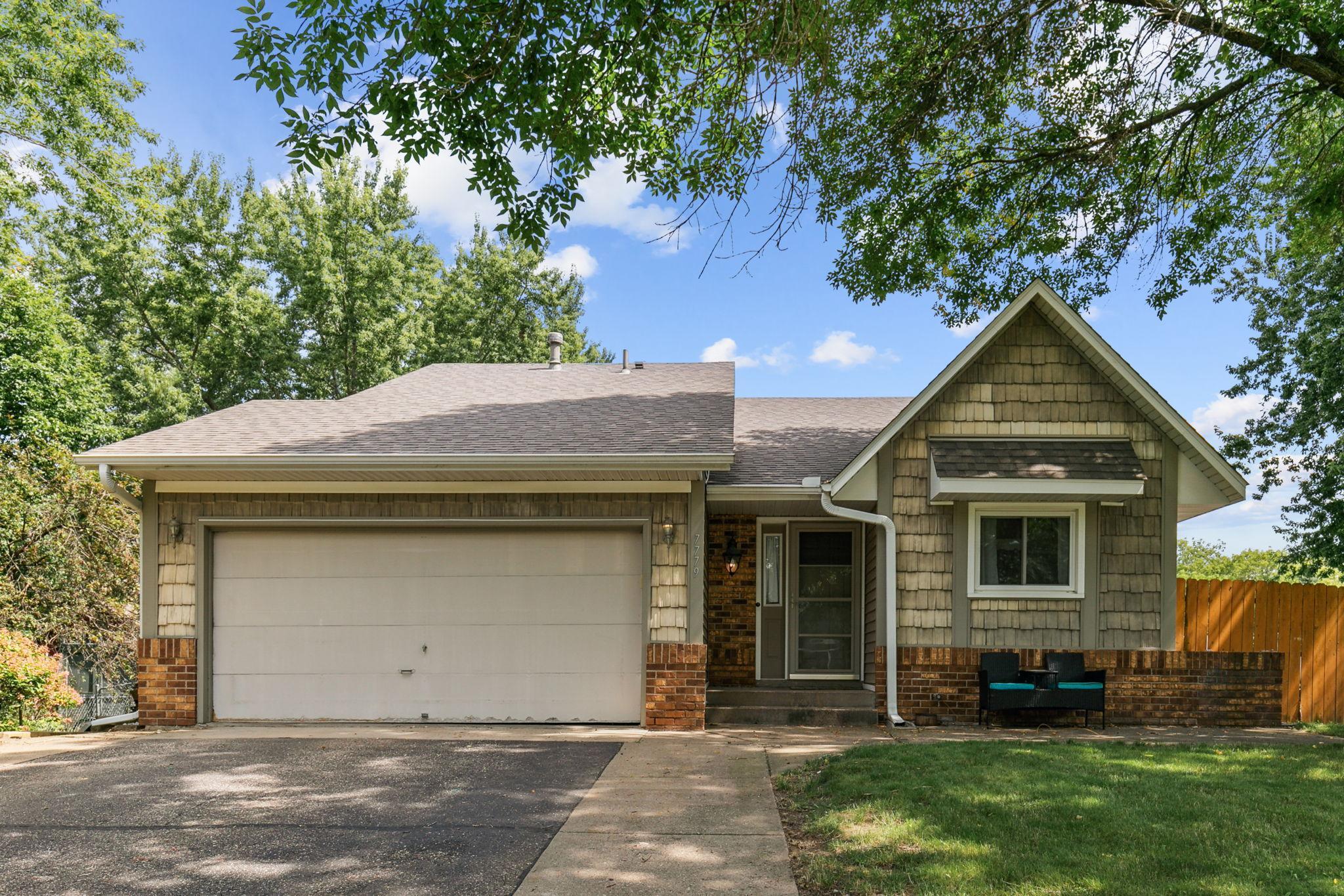 7779 Jeffery Avenue S Cottage Grove MN 55016