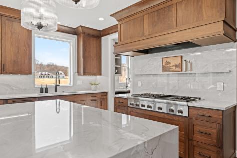 795 Irvin Lane SW Rochester MN 55902