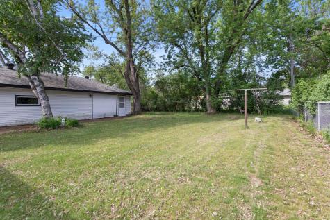 11516 Heather Street NW Coon Rapids MN 55433