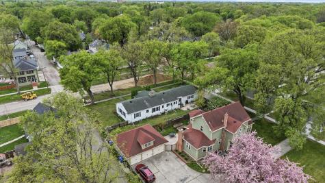 615 10th Avenue S Fargo ND 58103