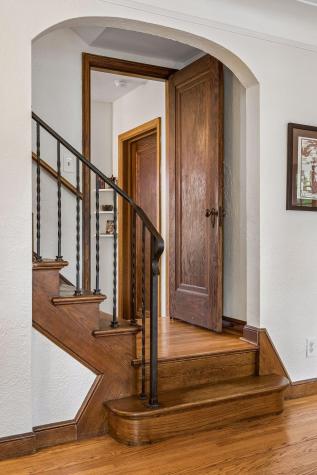 2131 Juno Avenue Saint Paul MN 55116