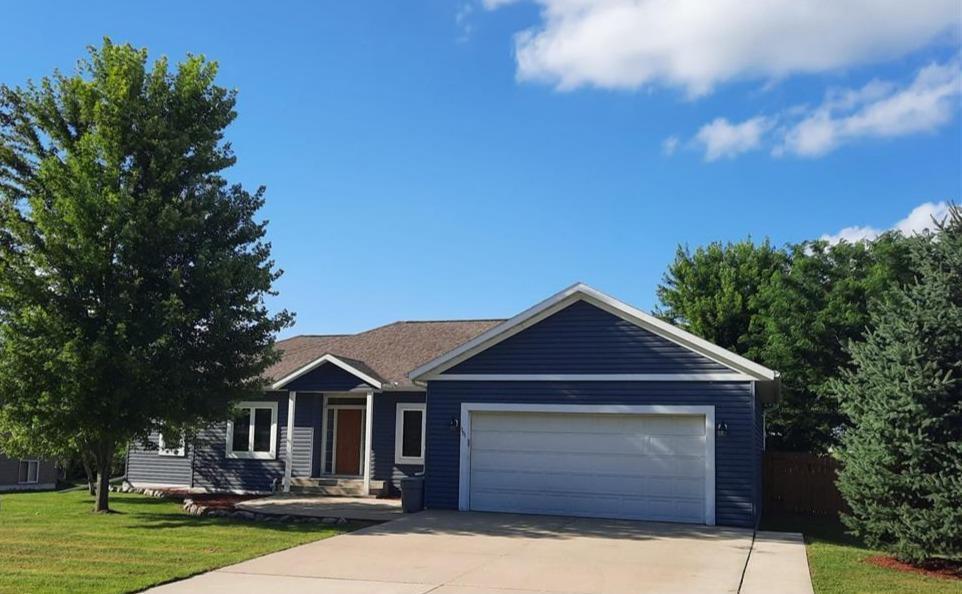 301 7th Street NW New Richland MN 56072