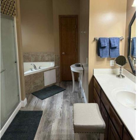 301 7th Street NW New Richland MN 56072