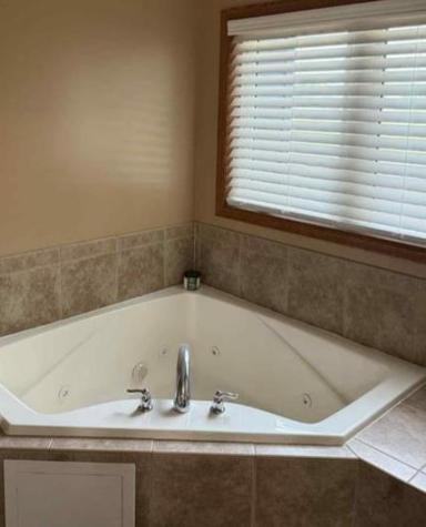 301 7th Street NW New Richland MN 56072