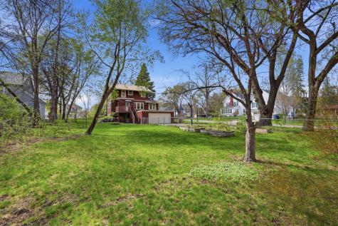 1202 6th Street S Fargo ND 58103