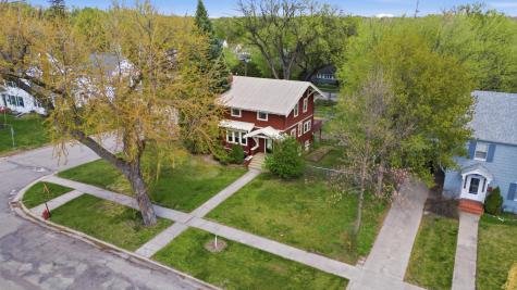 1202 6th Street S Fargo ND 58103