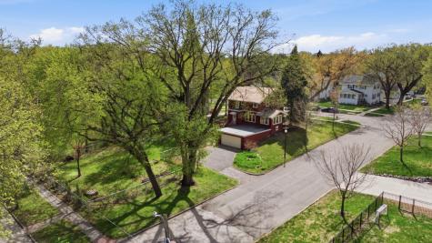 1202 6th Street S Fargo ND 58103