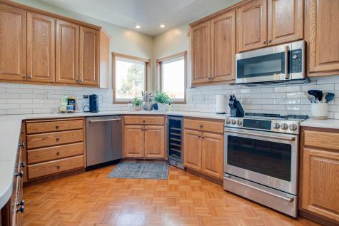 506 Mariann Lane Dilworth MN 56529