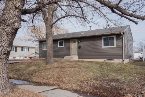 45 Center Street West Fargo ND 58078