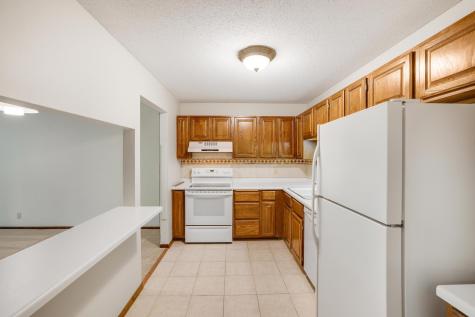 10441 Greenbrier Road Minnetonka MN 55305